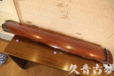 云南省●久音古琴  ●典藏系列 20230807 [红洒金竹节]