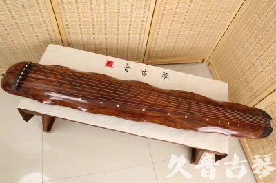 云南省●久音古琴  ●今日推荐20240831  【断纹蕉叶】